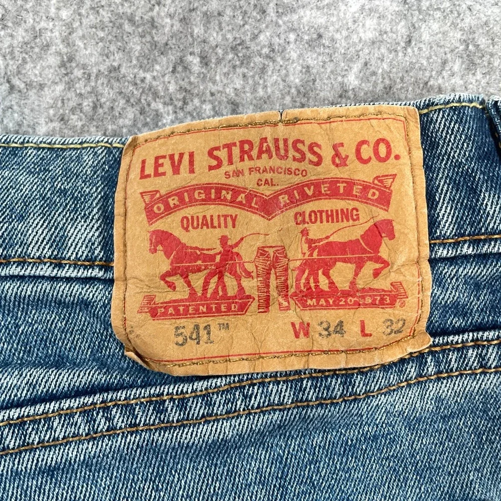 Levi's Mens 541 Athletic Taper Jeans 34x32 Blue Medium Wash Denim Casual